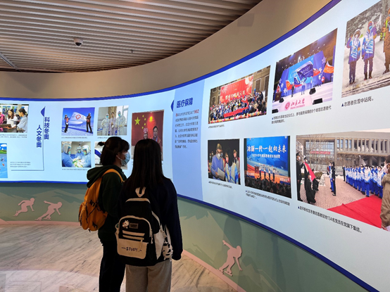 7c3695a597624d80a309214a72d7209a.png image.png